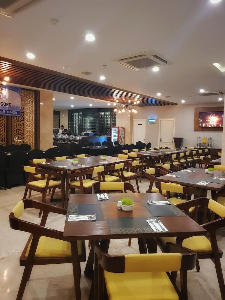 엘 호텔 로얄 욕야카르타 말리오보로 요그야카르타 외부 사진